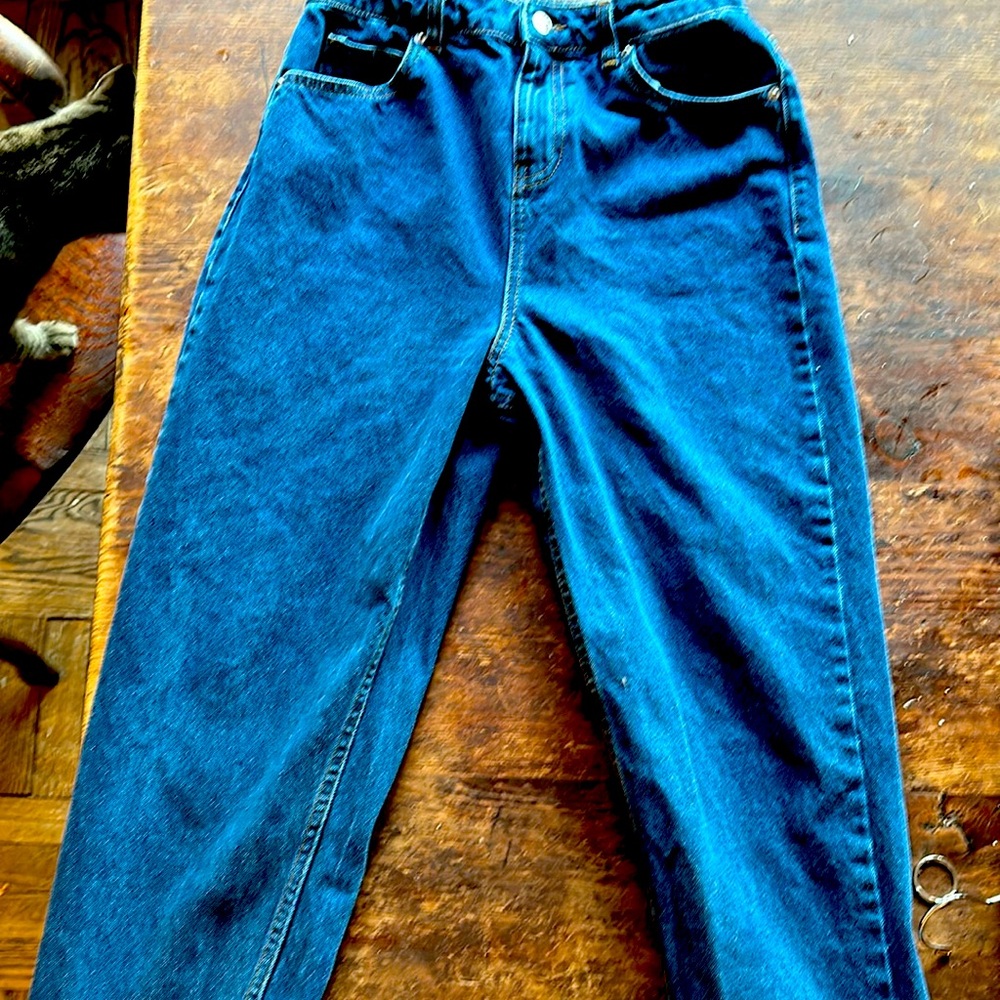 Asis Design petite 28/28 blue jeans. Thick and strong denim.